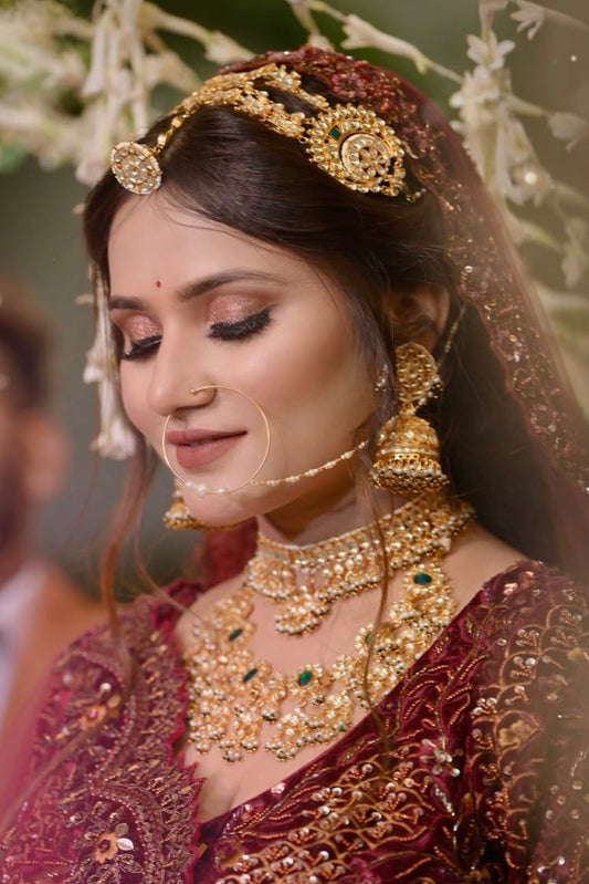 Samraii Kundan Jewelry Set