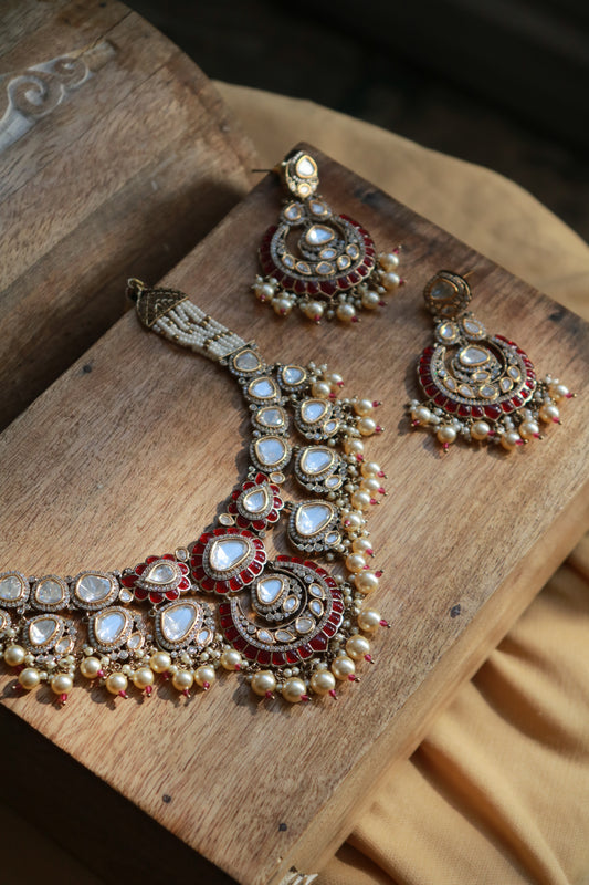 Shanzayh Polki Necklace Set
