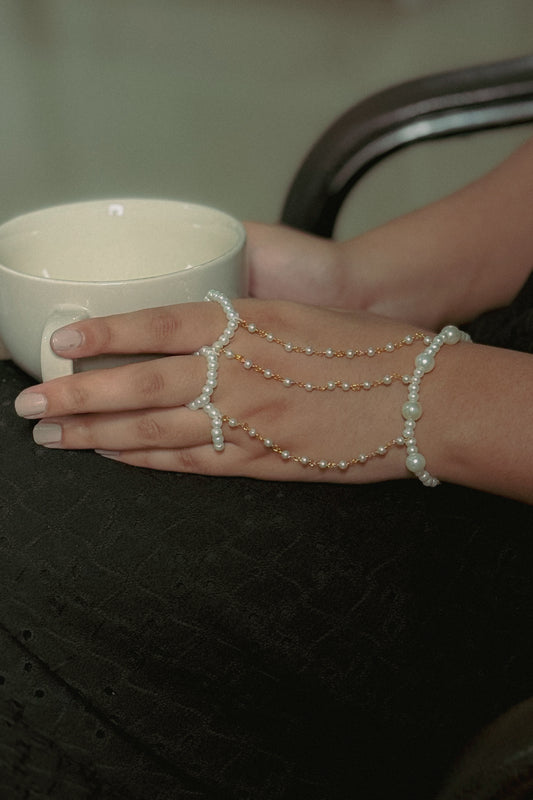 Dheema Pearl Hathphool