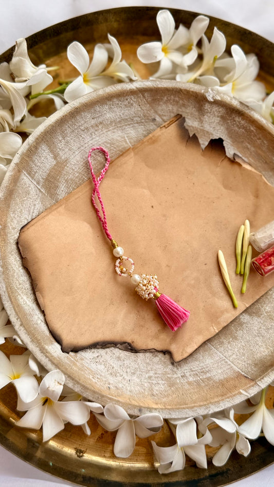 Arna Pink Embellished Lumba