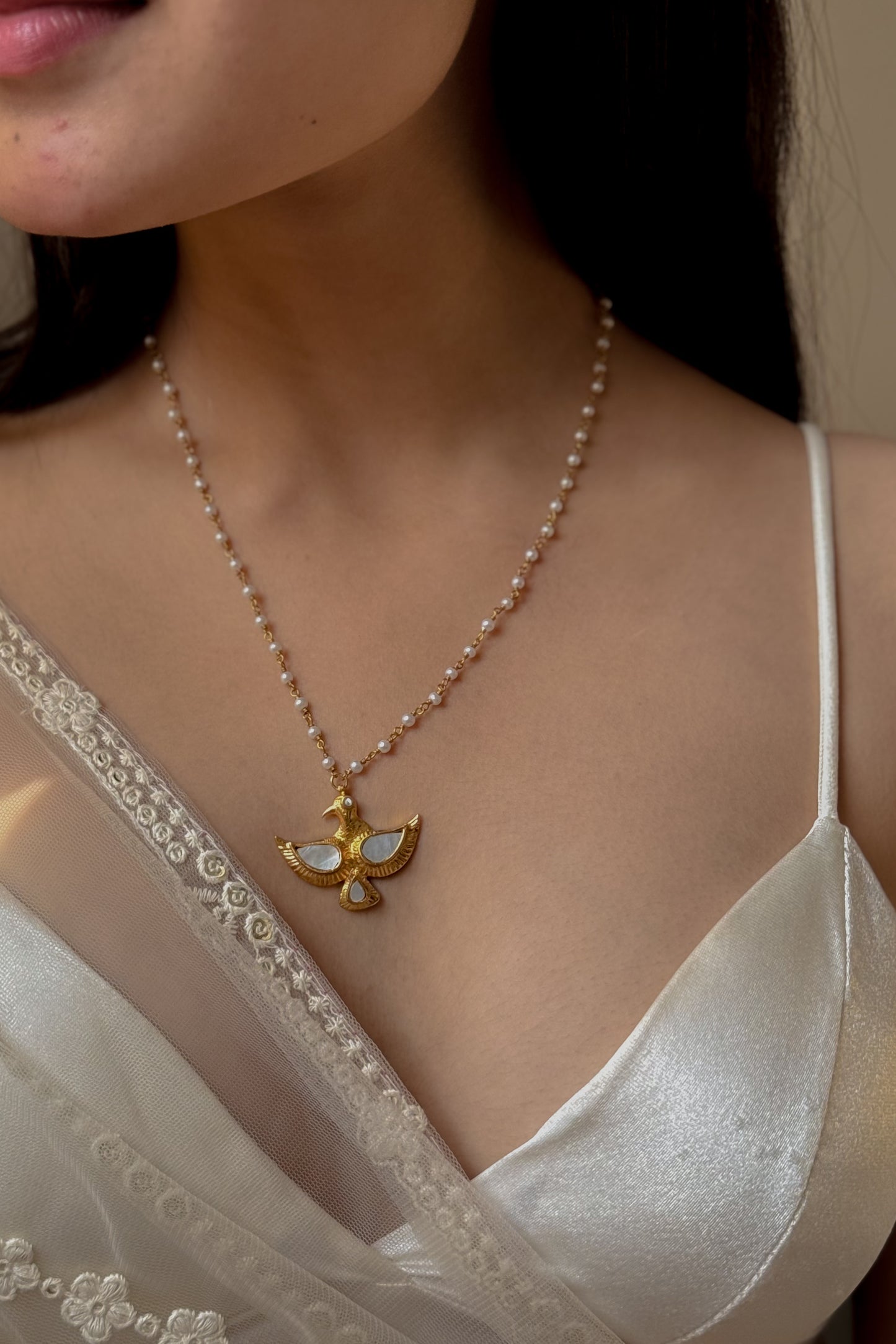 Seraiya Pendant Necklace