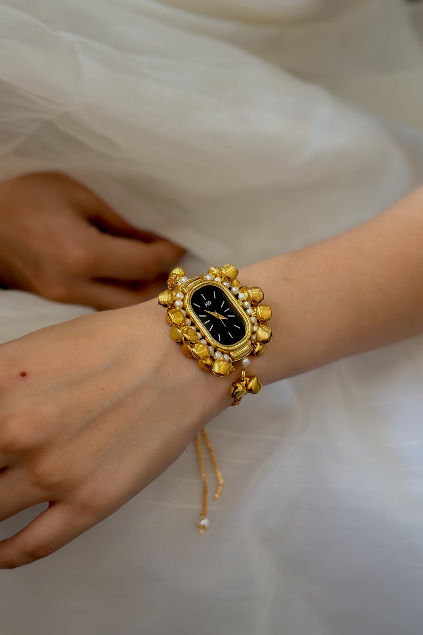 Zyrahh Ghungroo Watch