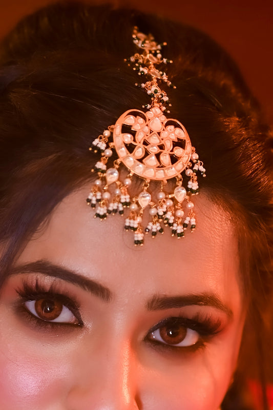 Ramada Green Necklace and Maangtikka Set