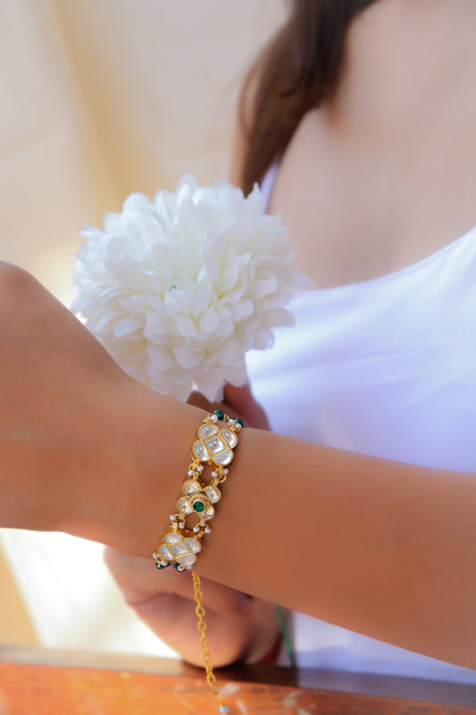 Viola Green Kundan Bracelet