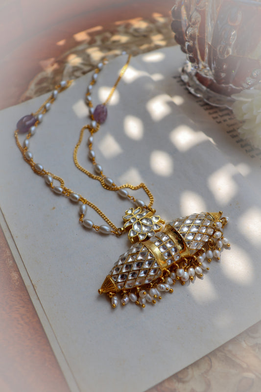 Aadila Kundan Pendant Necklace