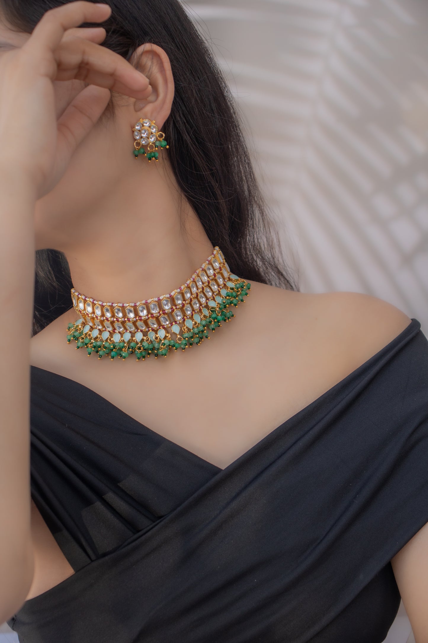 Tanmay Kundan Necklace Set