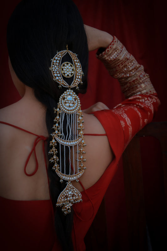 Urnisha Kundan Hair Accessory