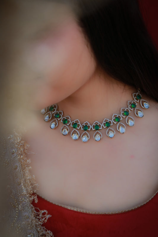 Ilhan Green Polki Necklace