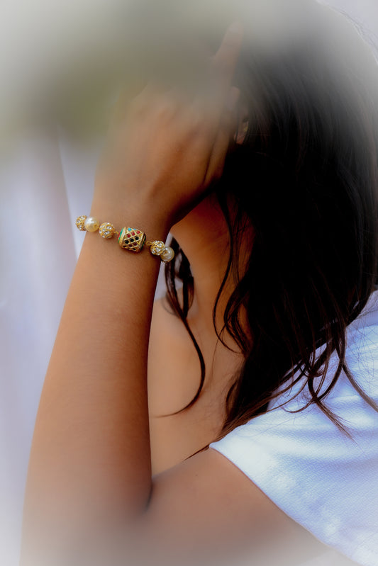 Mikayla Pearl Bracelet