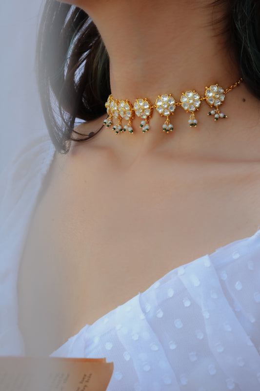 Aster Kundan Necklace