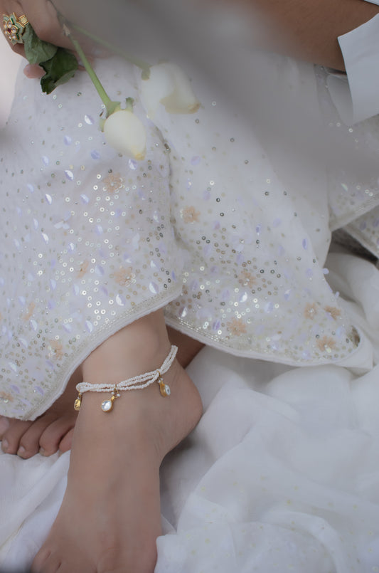Neven Kundan Anklets