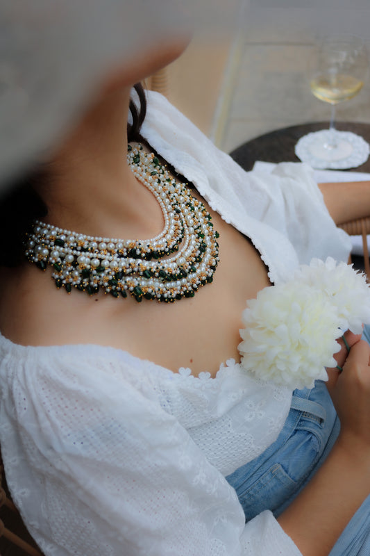 Eshmeet Green Freckles Pearl Necklace