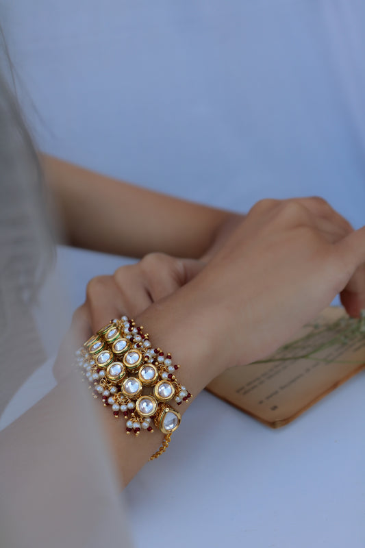 Nimrit Kundan Red Bracelet