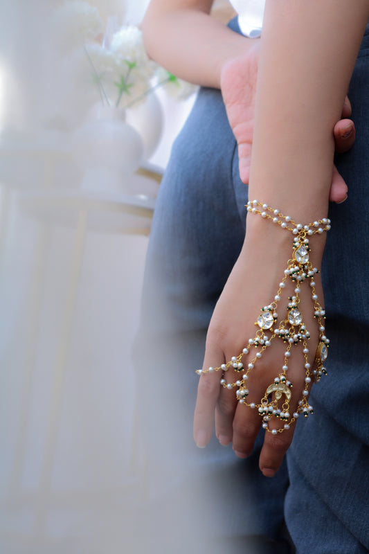 Lenqa Kundan Hathphool