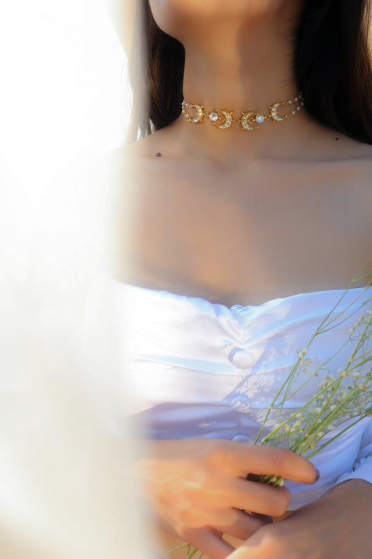 Awesha Kundan Choker Necklace