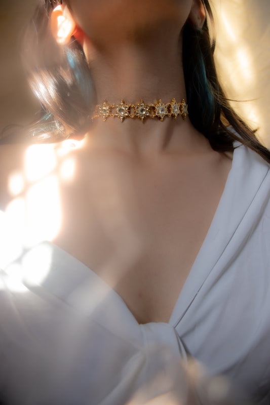 Hasheen Kundan Choker Necklace
