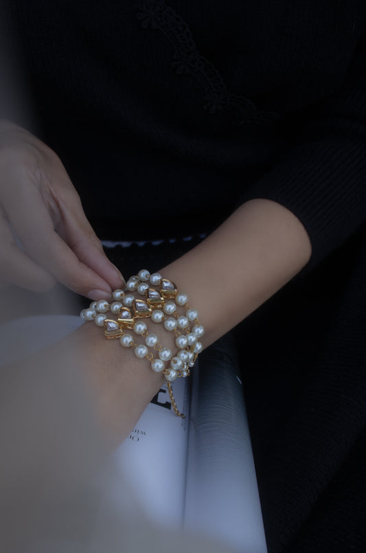 Leena Kundan Pearl Bracelet
