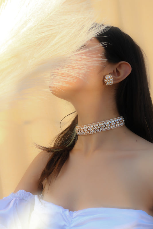 Anvi Kundan Necklace Set