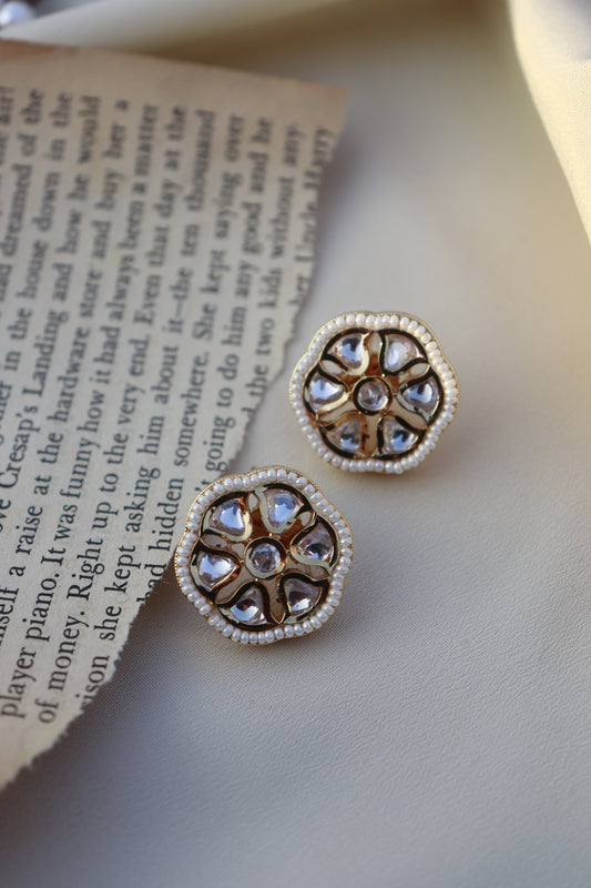 Vasni Kundan Earrings