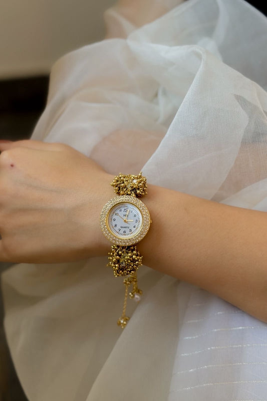 Naeva Kundan Watch