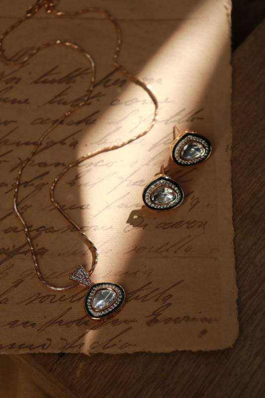 Nayla Polki Pendant Necklace