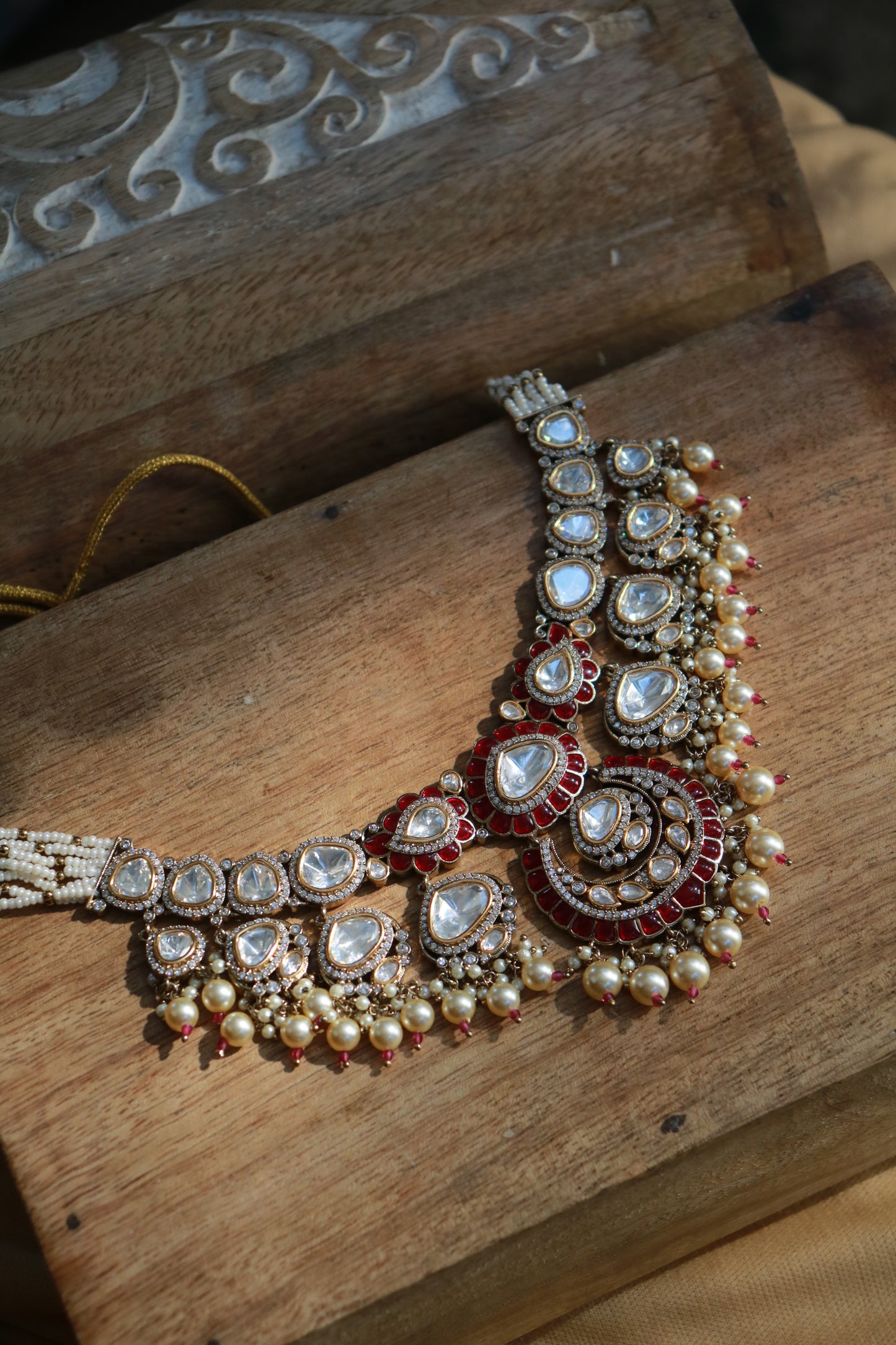 Shanzayh Polki Necklace Set