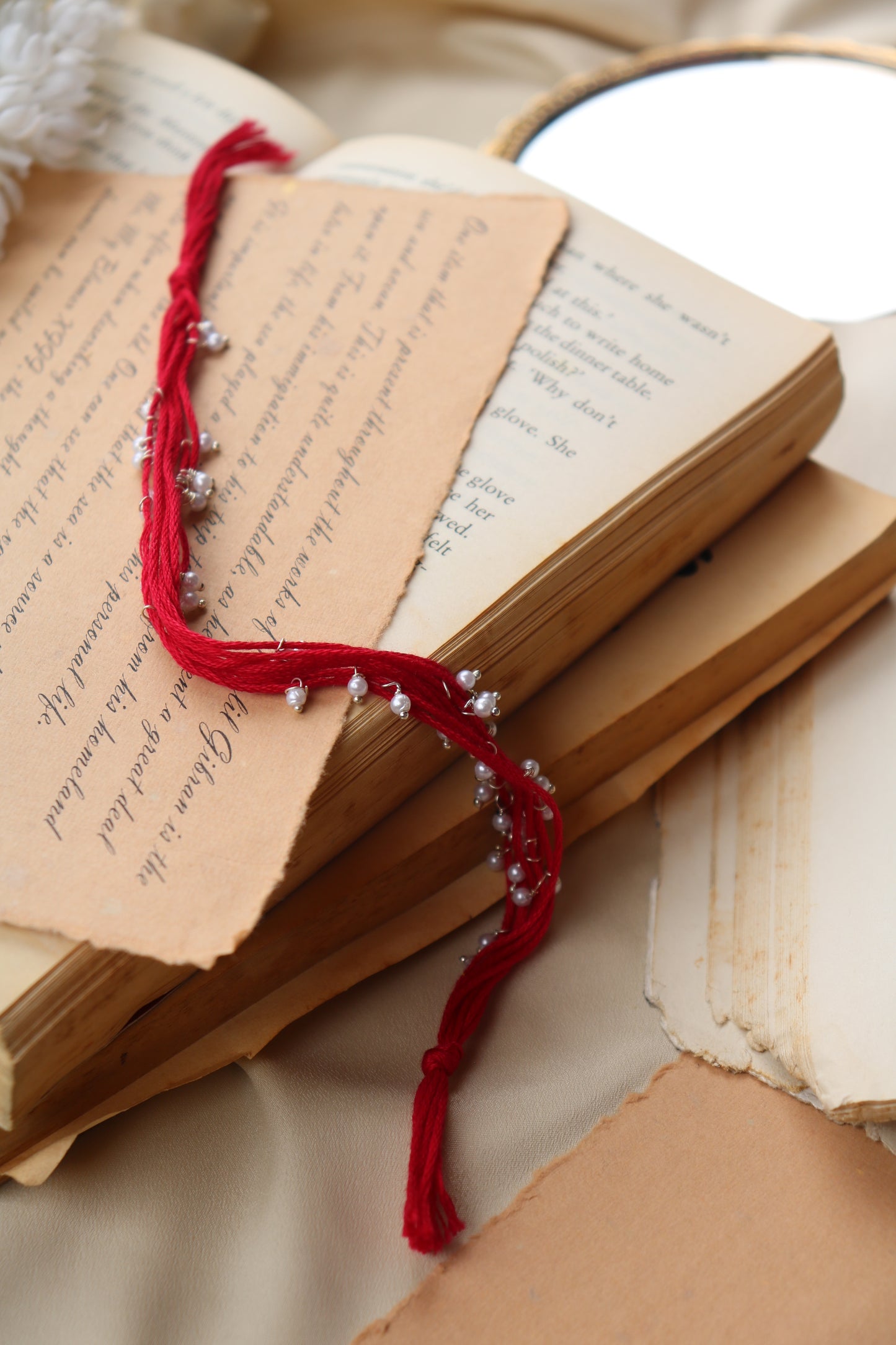 Sharvil Pearls Rakhi