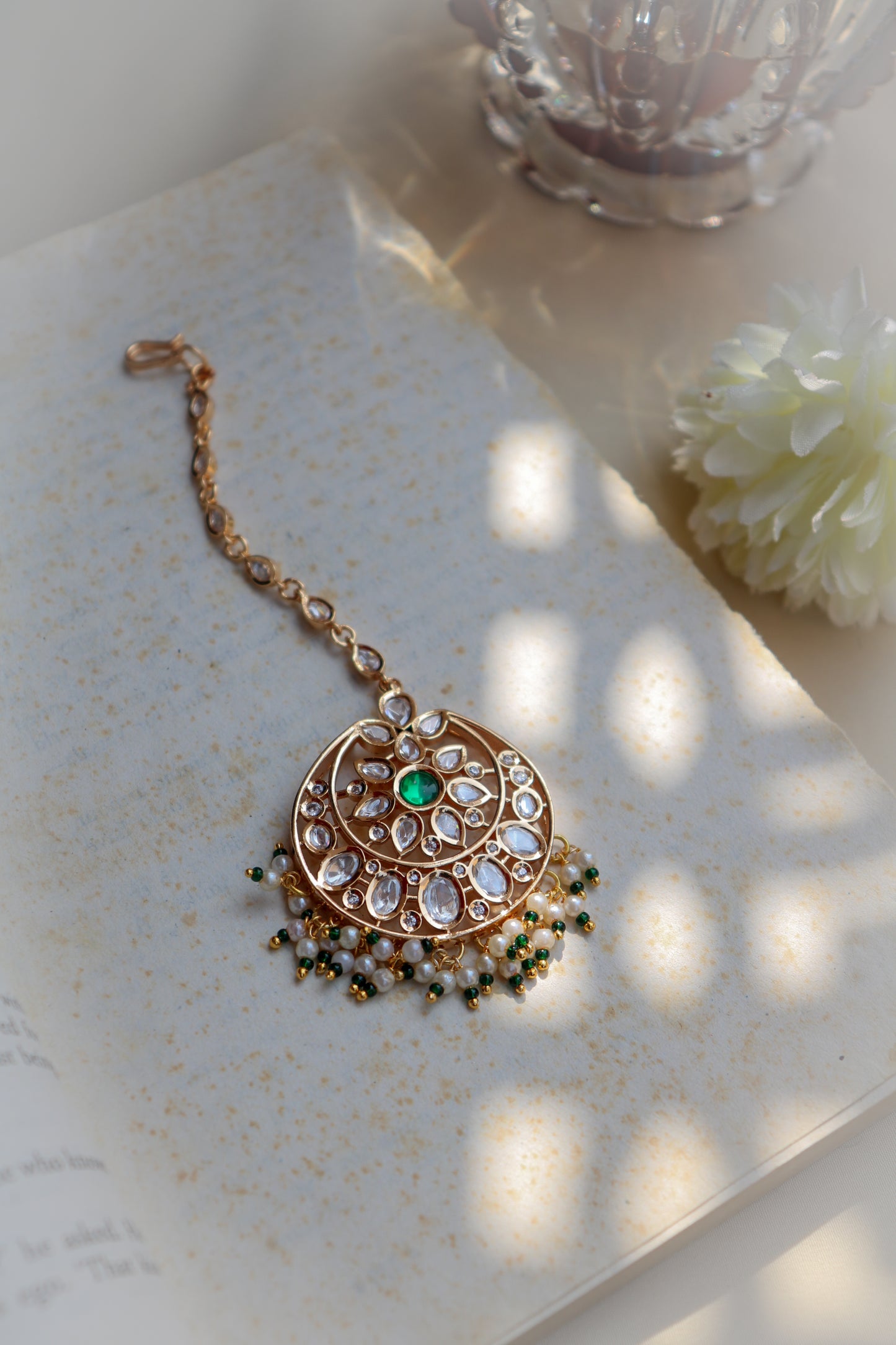 Amantra Green Kundan Maangtikka