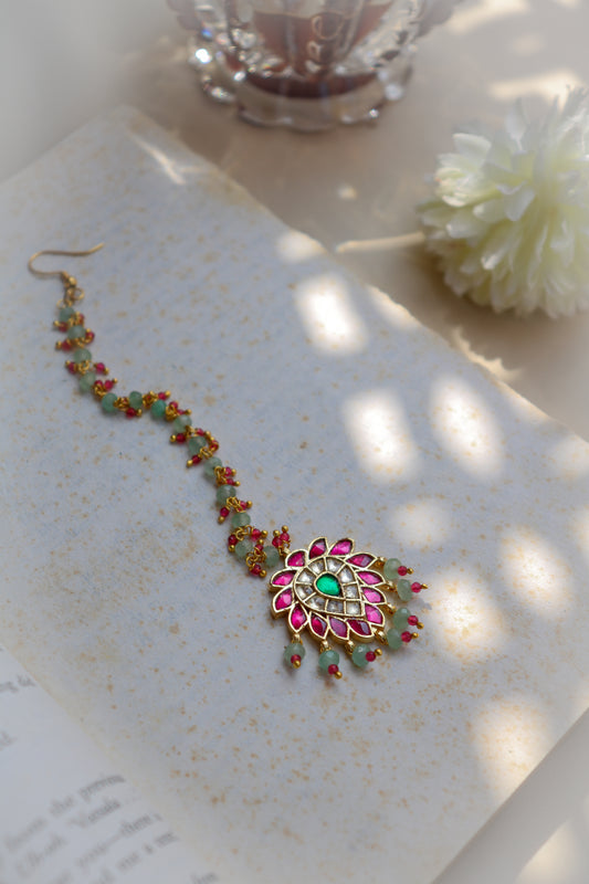 Kashni Mint Kundan Maangtikka