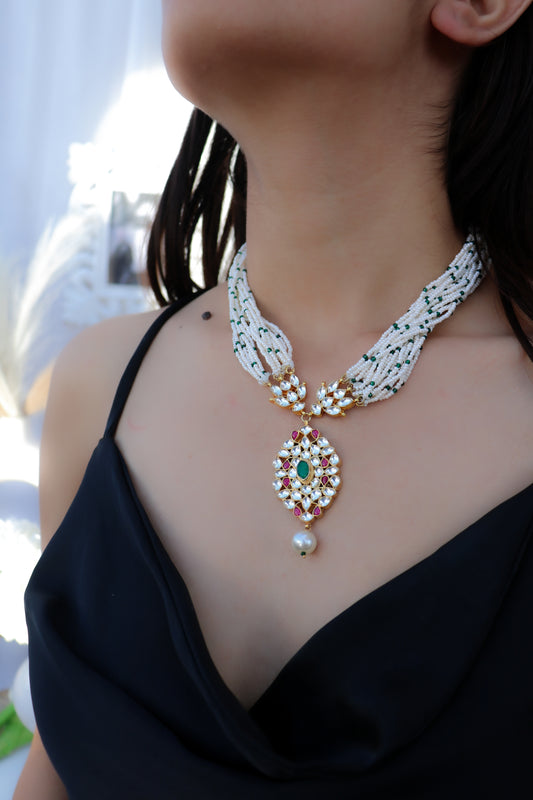 Ritvi Kundan Necklace