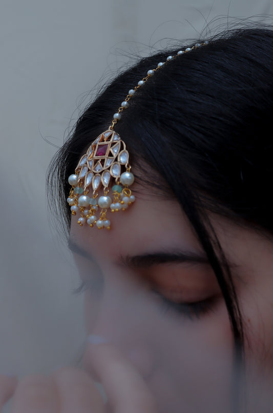 Tarjuma Kundan Maangtikka
