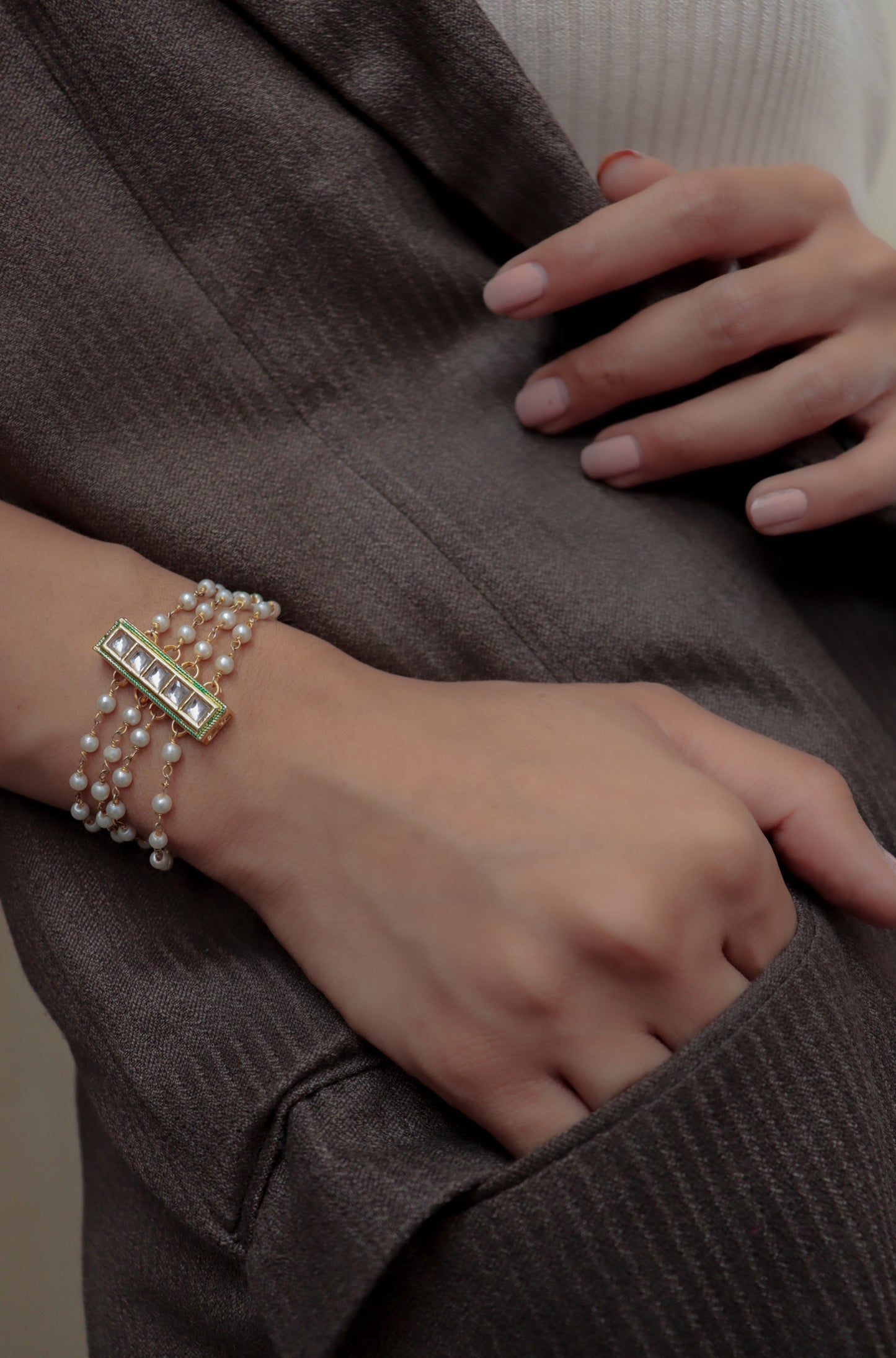 Pearl Strings Bracelet